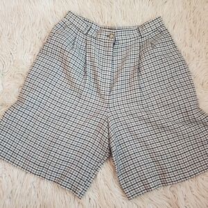 Vintage 80's Michele Navy and Tan Plaid Women's Bermudas Button Fly